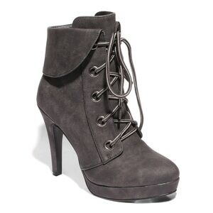 2 Lips Too Women’s Lace Up Booties Size 11 Grey Faux Suede Lucy Short Rise